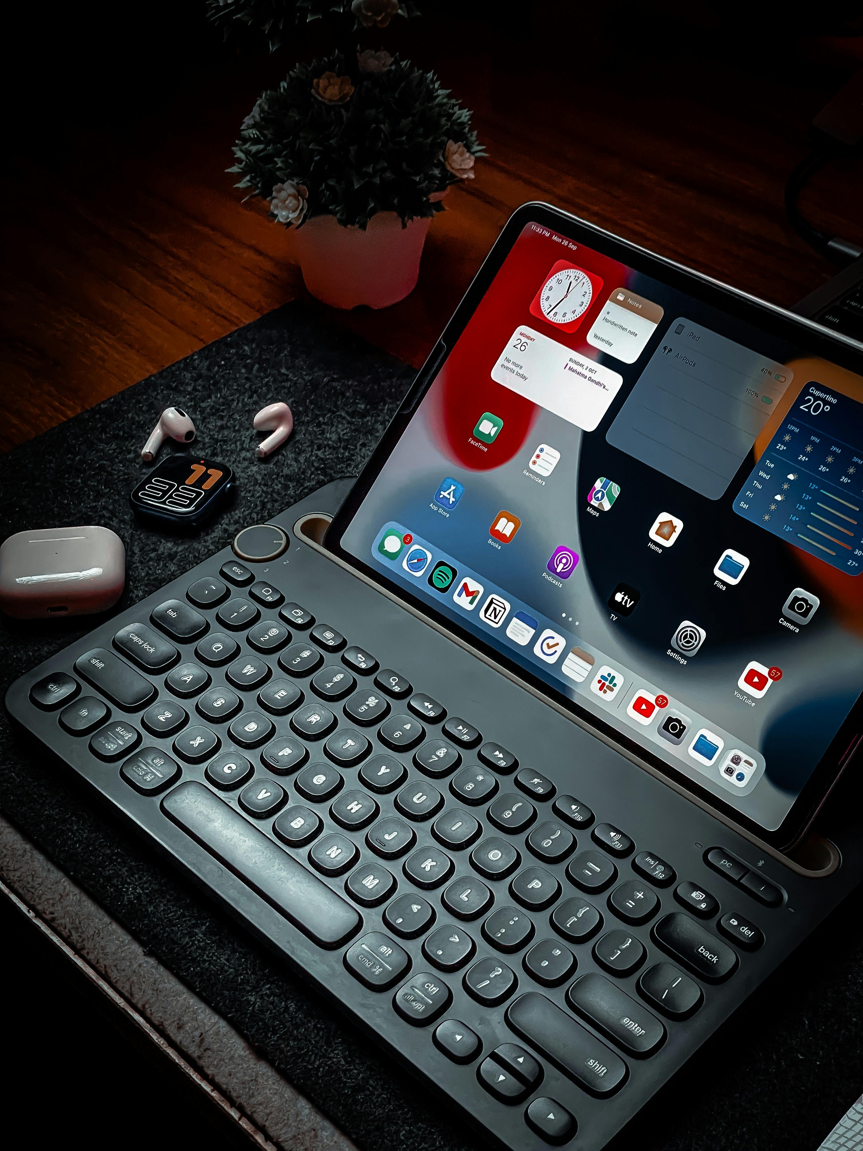 Tech & Gadgets